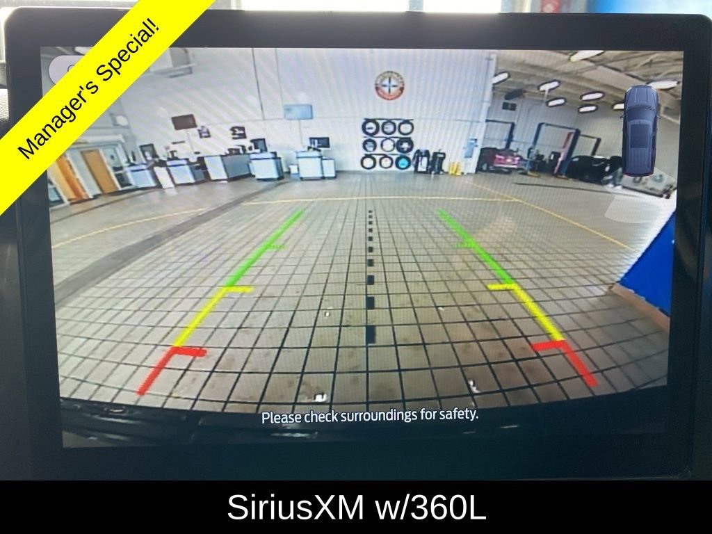 Used 2024 Ford Expedition XLT image 4