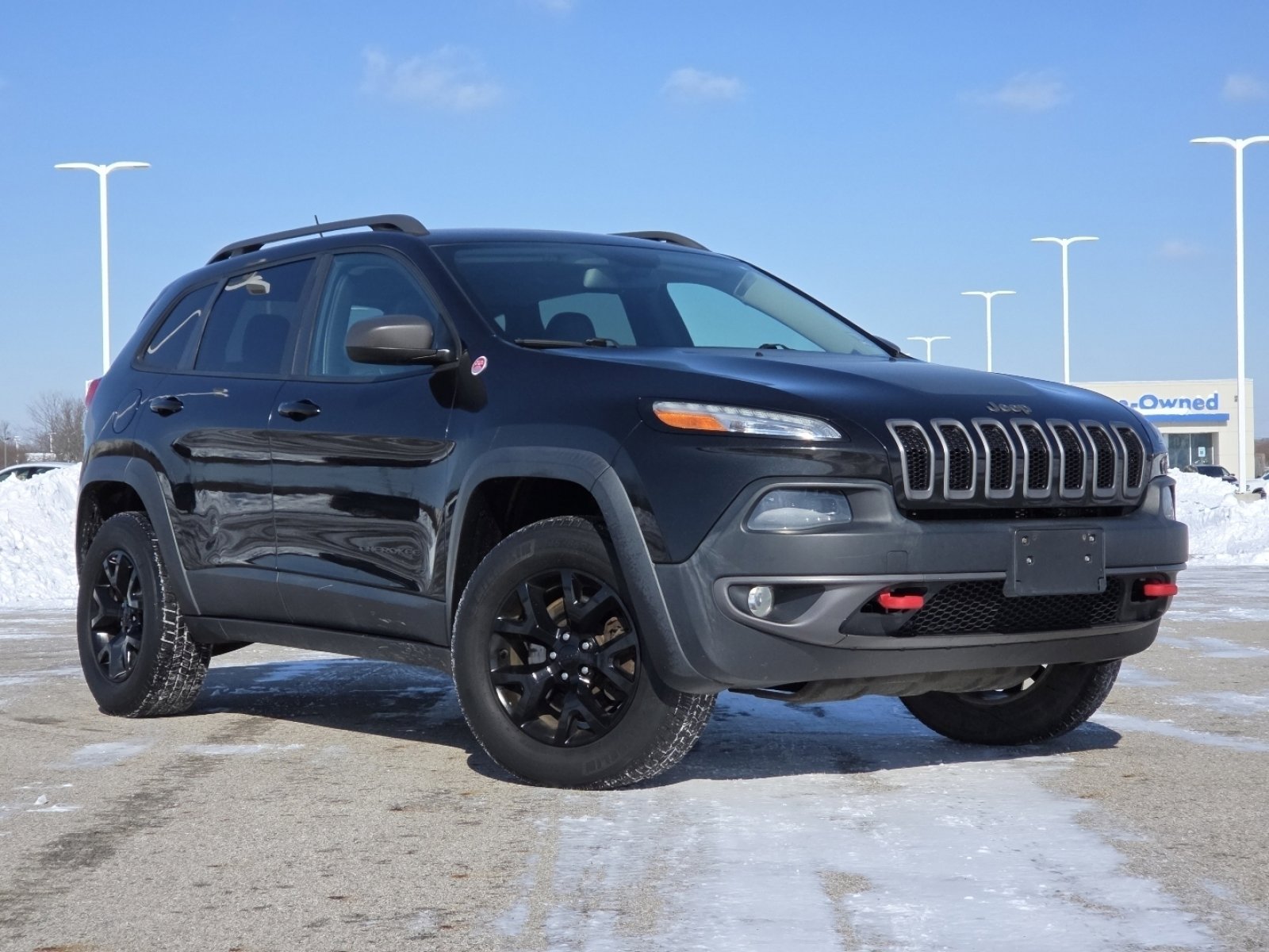 Used 2015 Jeep Cherokee Trailhawk video 2