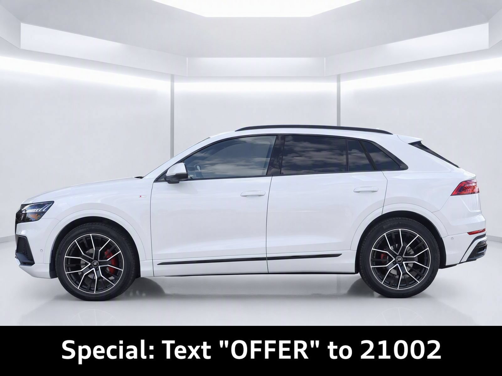 Used 2019 Audi Q8 Premium Plus w/ Premium Plus AWD/4WD image 6