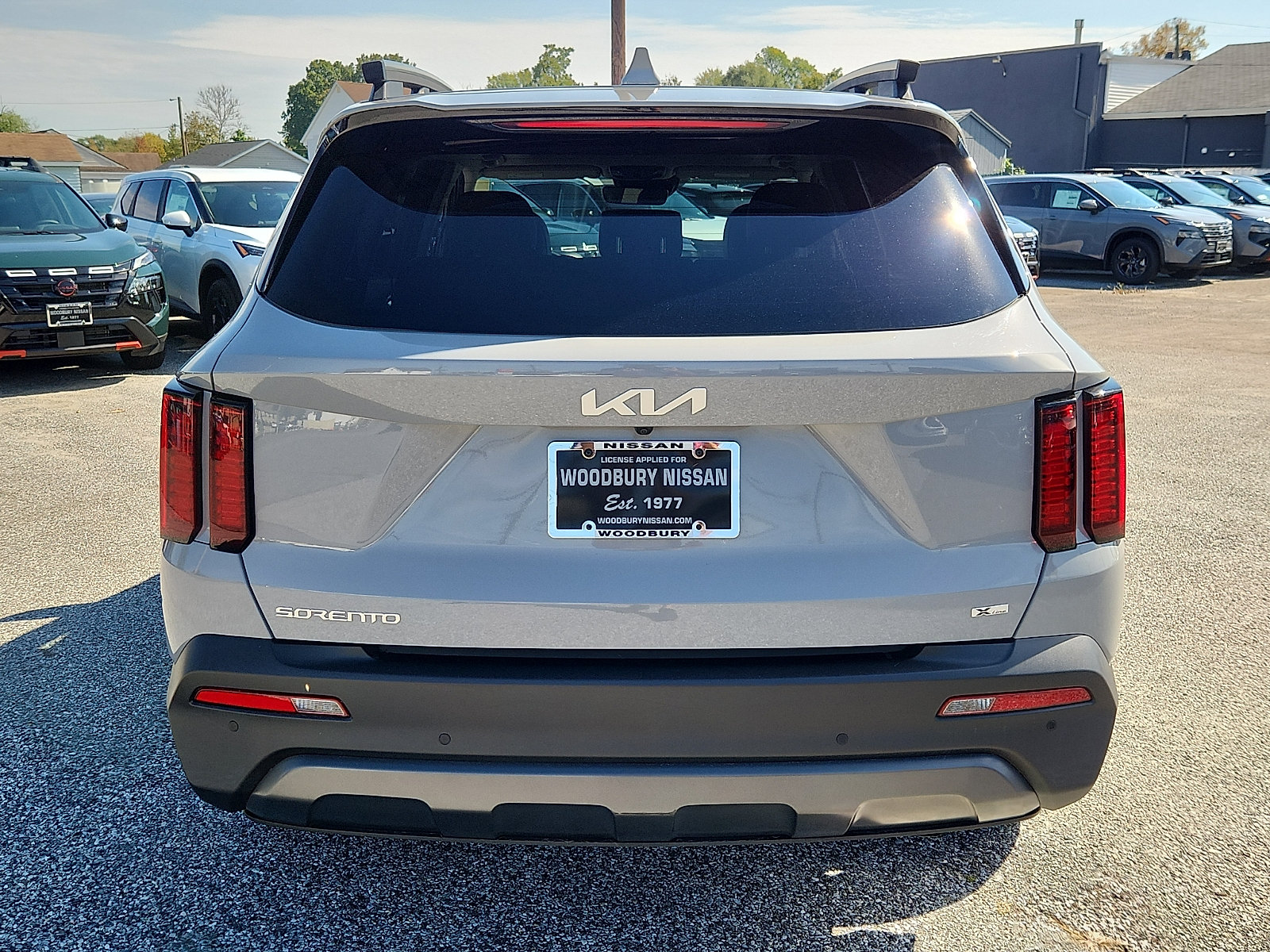 Used 2023 Kia Sorento S w/ Panoramic Sunroof Package AWD/4WD image 5