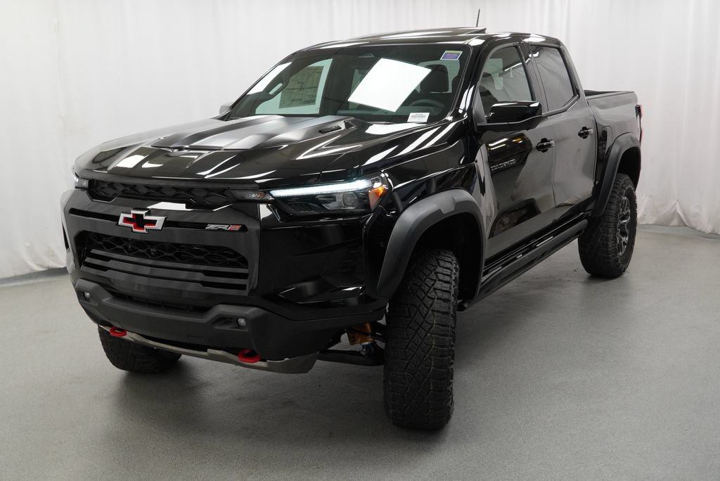 New 2026 Chevrolet Colorado ZR2 w/ Technology Package AWD/4WD image 4