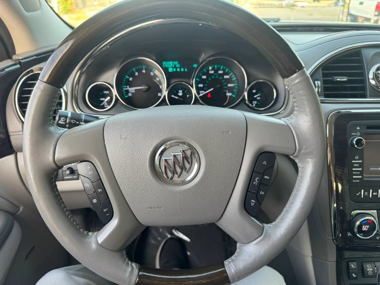 Used 2015 Buick Enclave Leather w/ Trailering Package FWD image 19