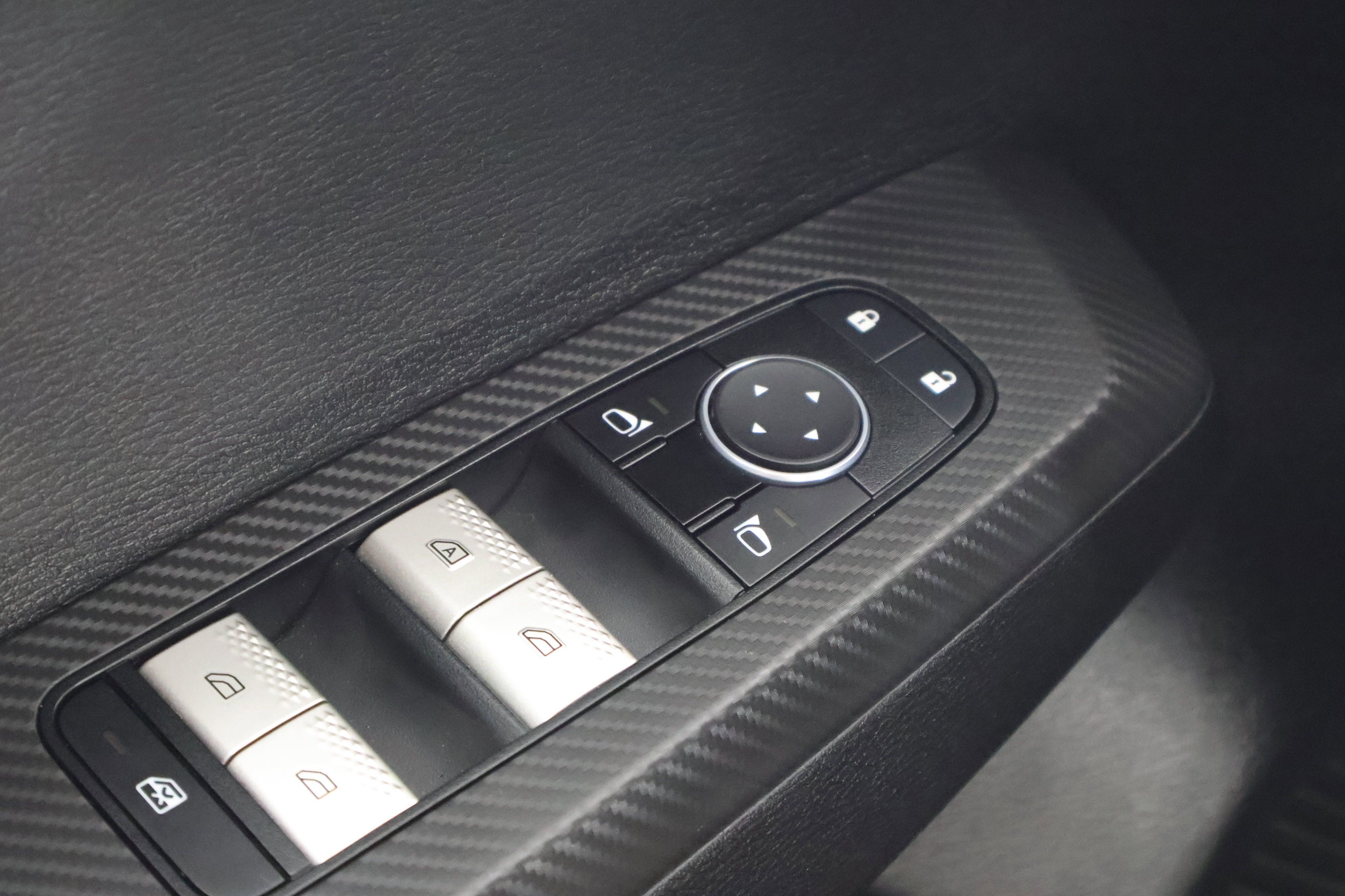 Used 2024 Mitsubishi Outlander ES image 33