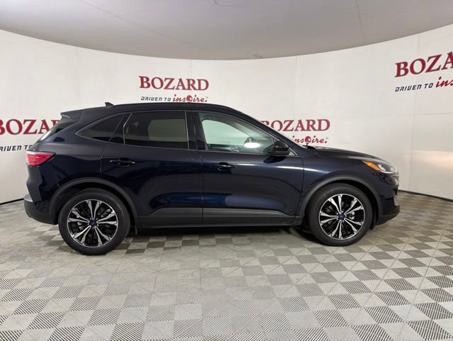 Used 2021 Ford Escape SE w/ SE Sport Appearance Package FWD image 9