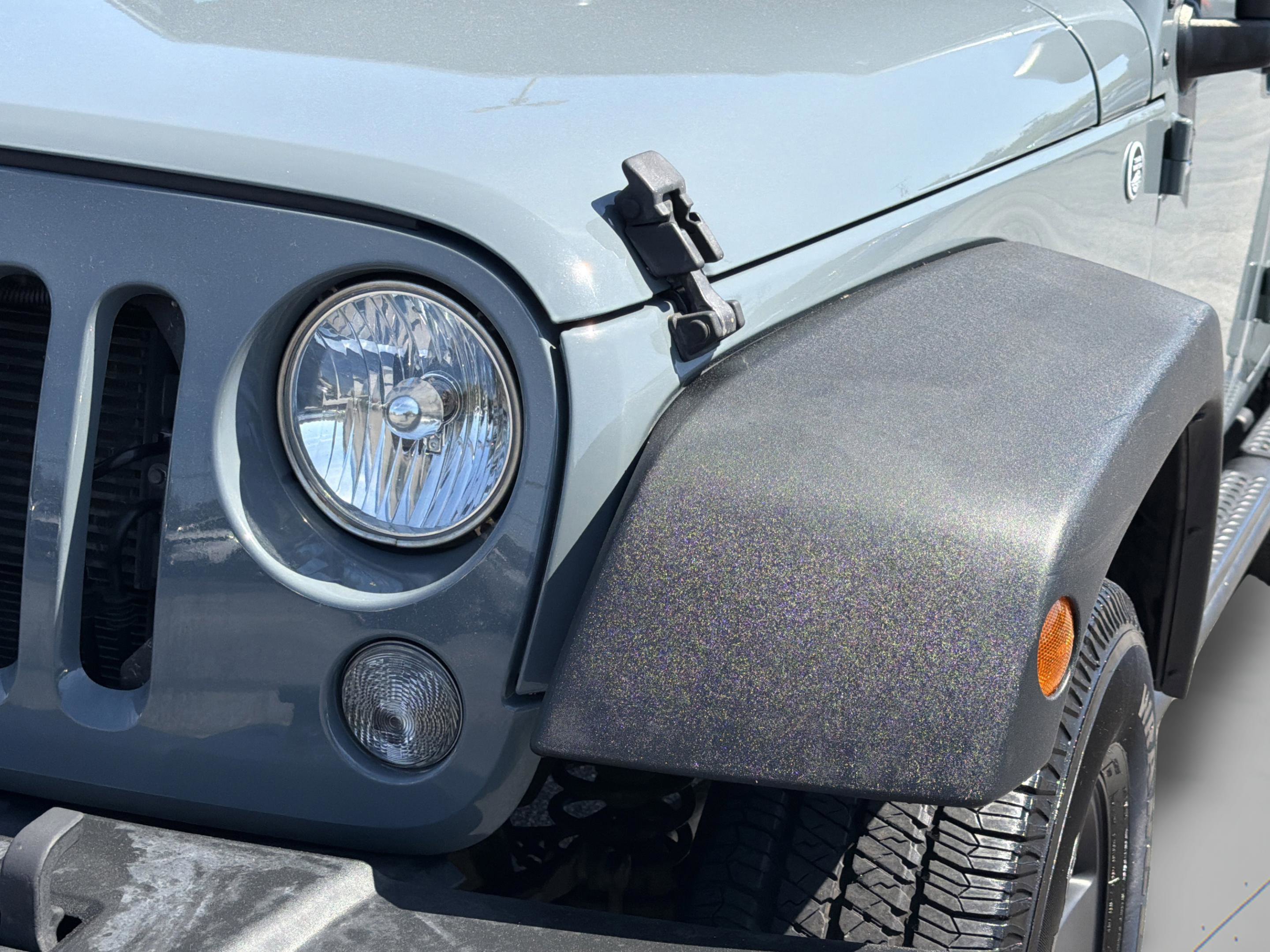Used 2015 Jeep Wrangler Unlimited Sport w/ Quick Order Package 24S AWD/4WD image 28