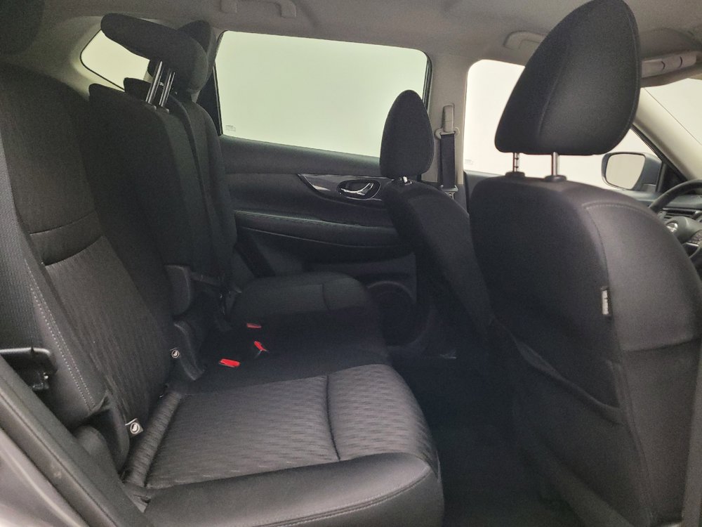 Used 2020 Nissan Rogue SV AWD/4WD image 19