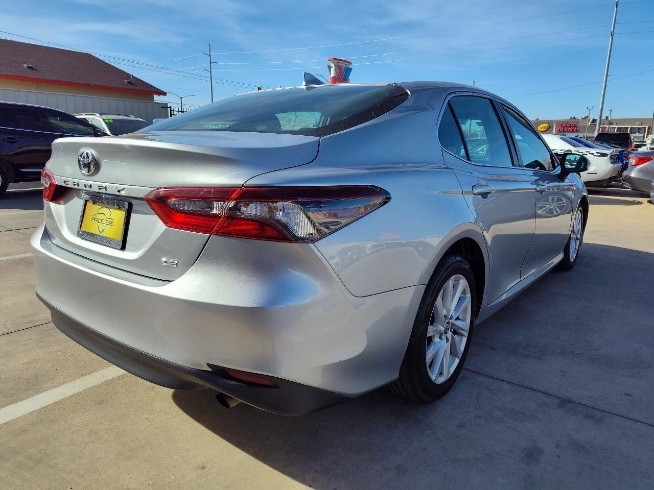Used 2023 Toyota Camry LE image 4