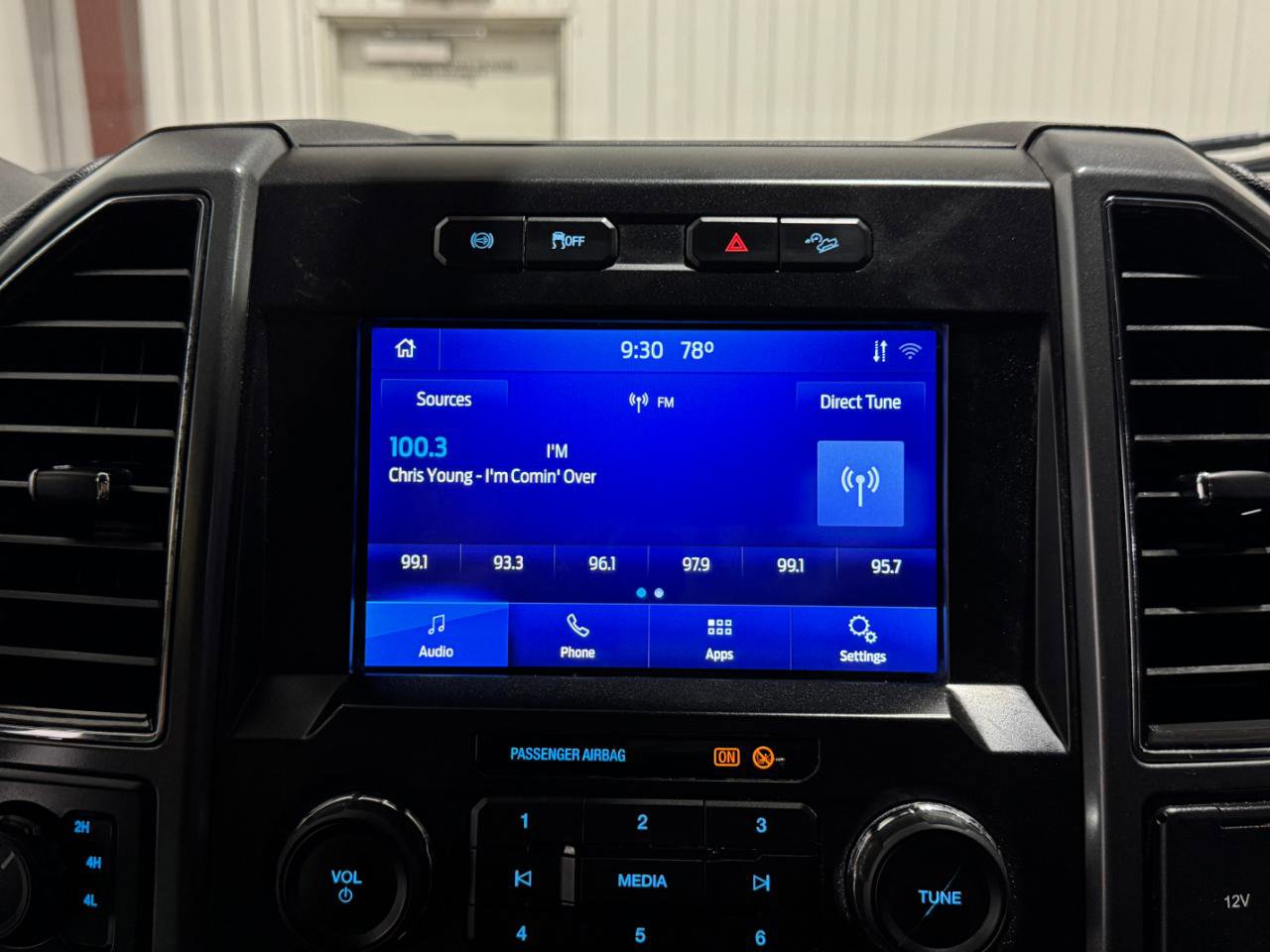 Used 2022 Ford F250 XLT w/ XLT Value Package AWD/4WD image 33
