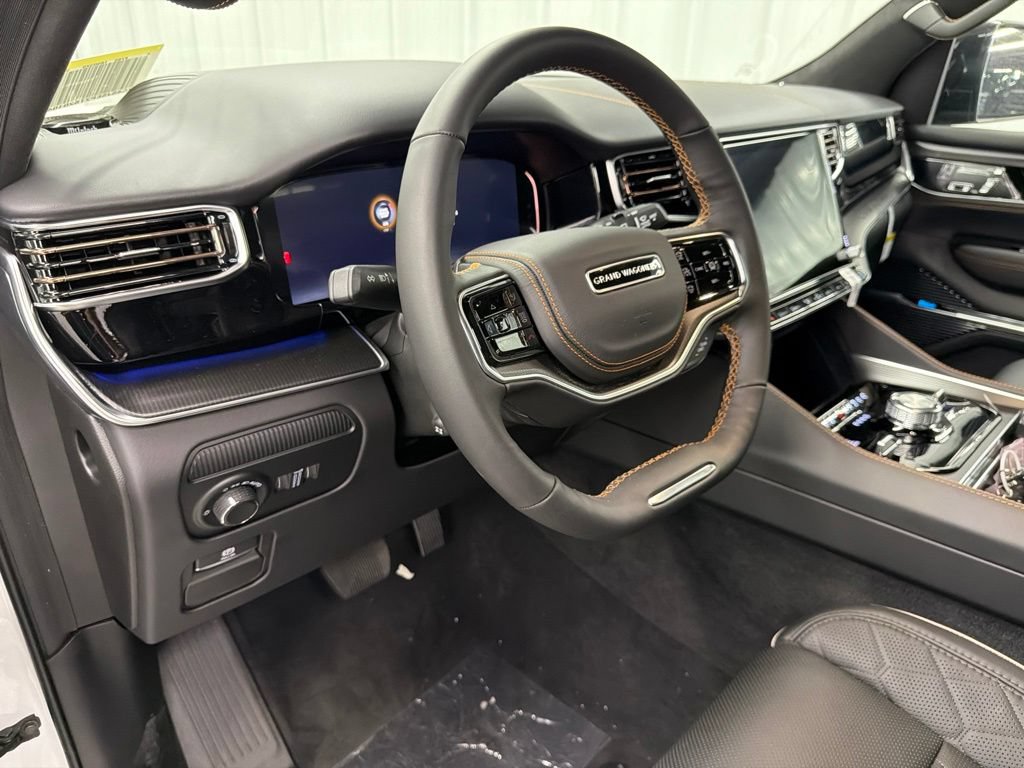 New 2026 Jeep Grand Wagoneer L Summit AWD/4WD image 21