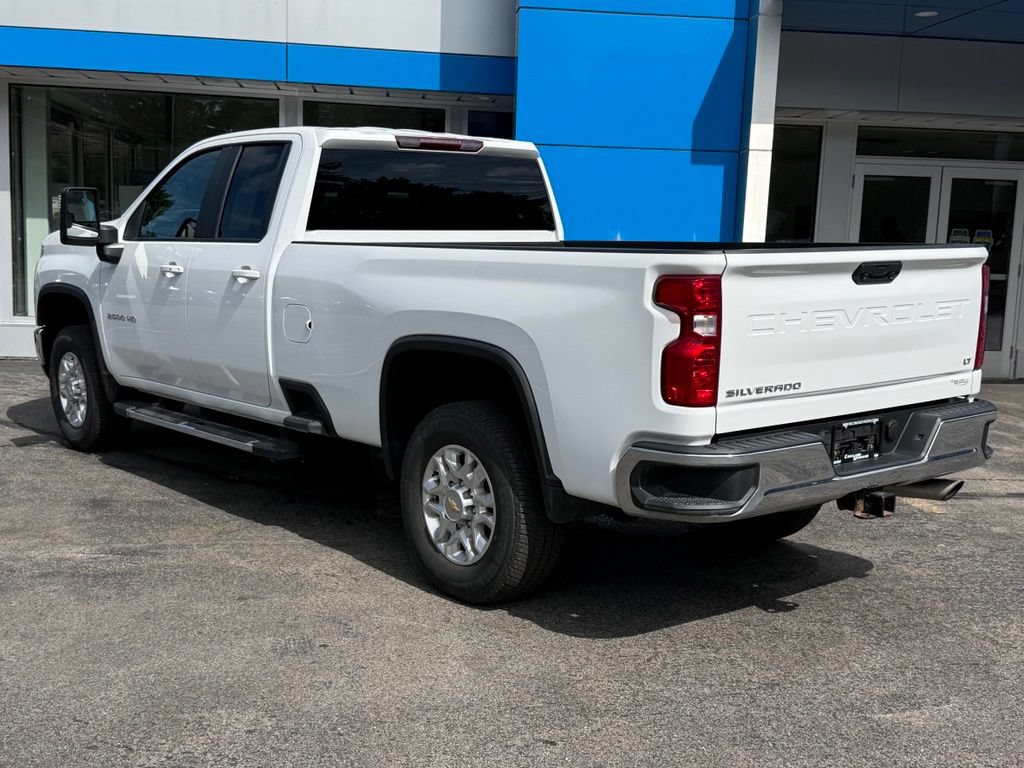 Used 2024 Chevrolet Silverado 2500 LT w/ Convenience Package AWD/4WD image 7