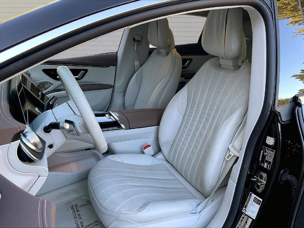 Used 2023 Mercedes-Benz EQS 450+ Sedan w/ AMG Line Exterior Package image 17