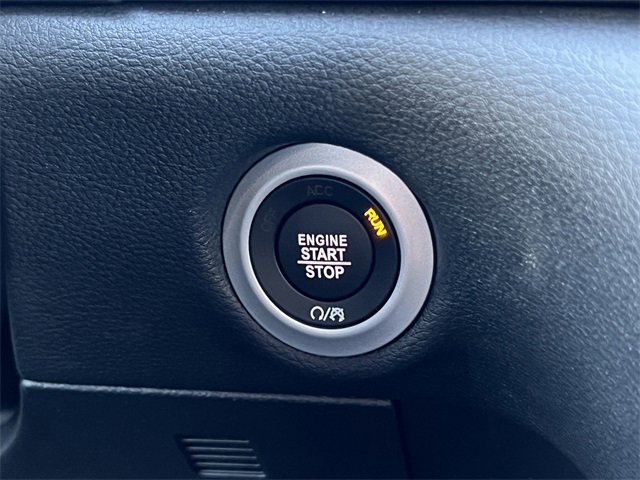 New 2026 Chrysler Pacifica Select image 30