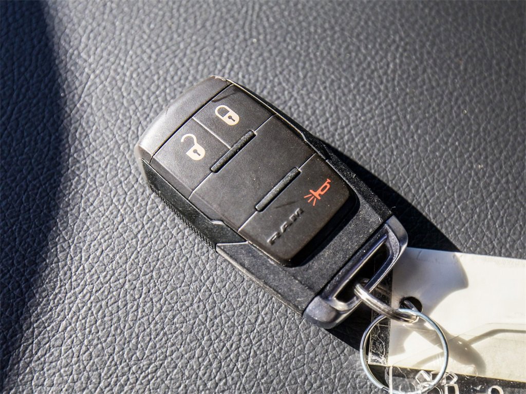 Used 2024 RAM 3500 Tradesman w/ Chrome Appearance Group image 33