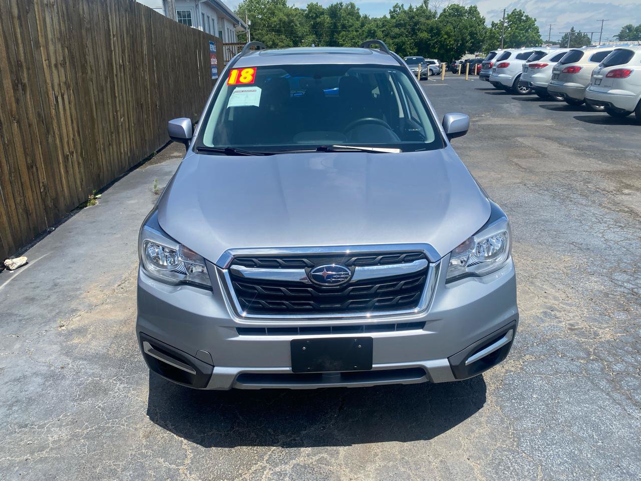 Used 2018 Subaru Forester 2.5i Premium w/ All-Weather Package AWD/4WD image 2