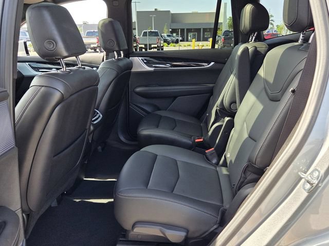 Used 2024 Cadillac XT6 Premium Luxury FWD image 13
