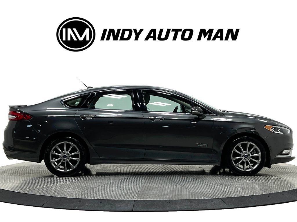 Used 2017 Ford Fusion Energi Platinum FWD image 3