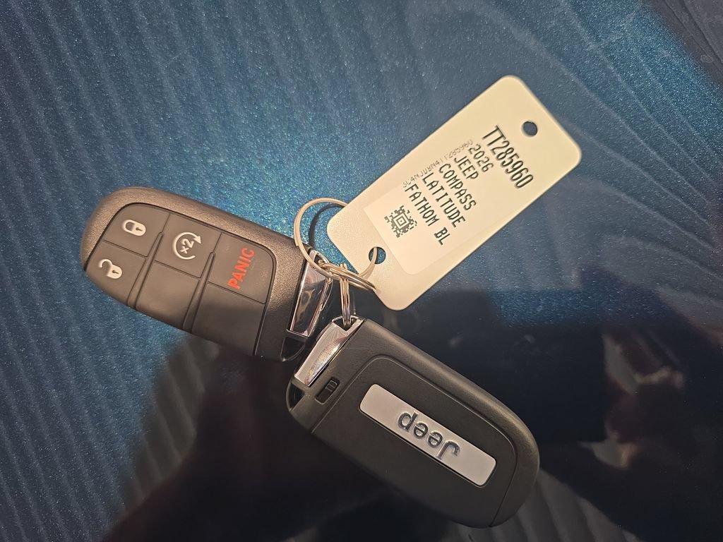 New 2026 Jeep Compass Latitude AWD/4WD image 28