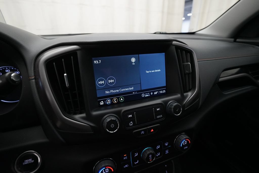 Used 2022 GMC Terrain AT4 w/ Infotainment Package II AWD/4WD image 6