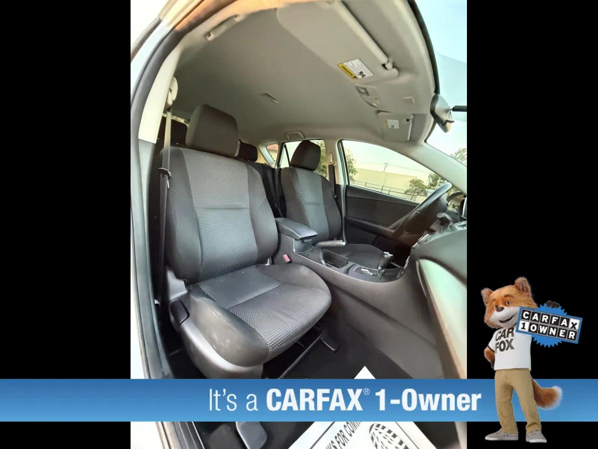 Used 2013 MAZDA MAZDA3 i Touring FWD image 41