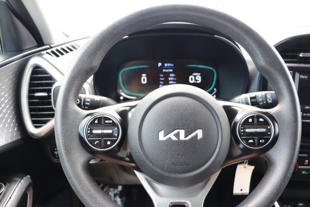 Used 2023 Kia Soul LX w/ Option Group 015 FWD image 18