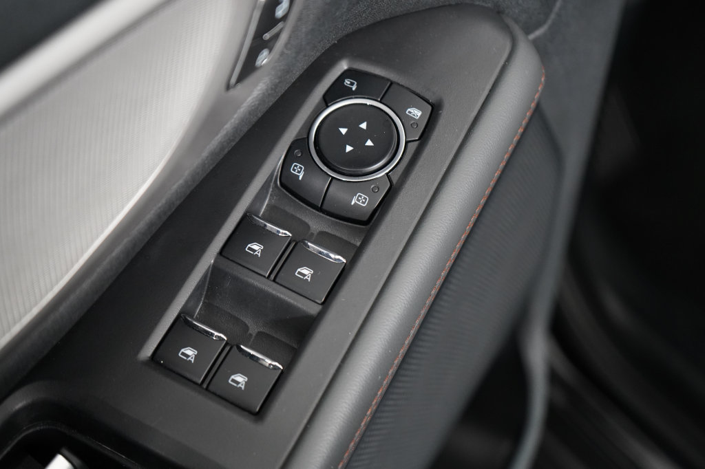 Used 2025 Ford Expedition Active AWD/4WD image 19