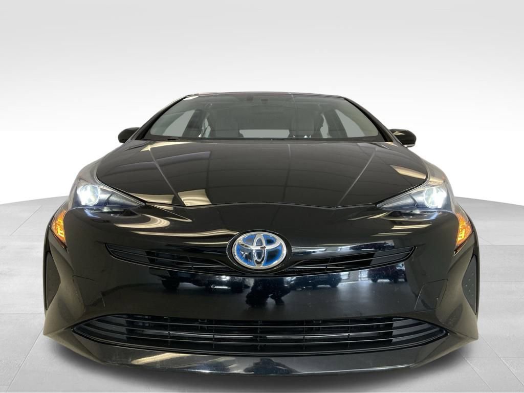 Used 2016 Toyota Prius Three image 4