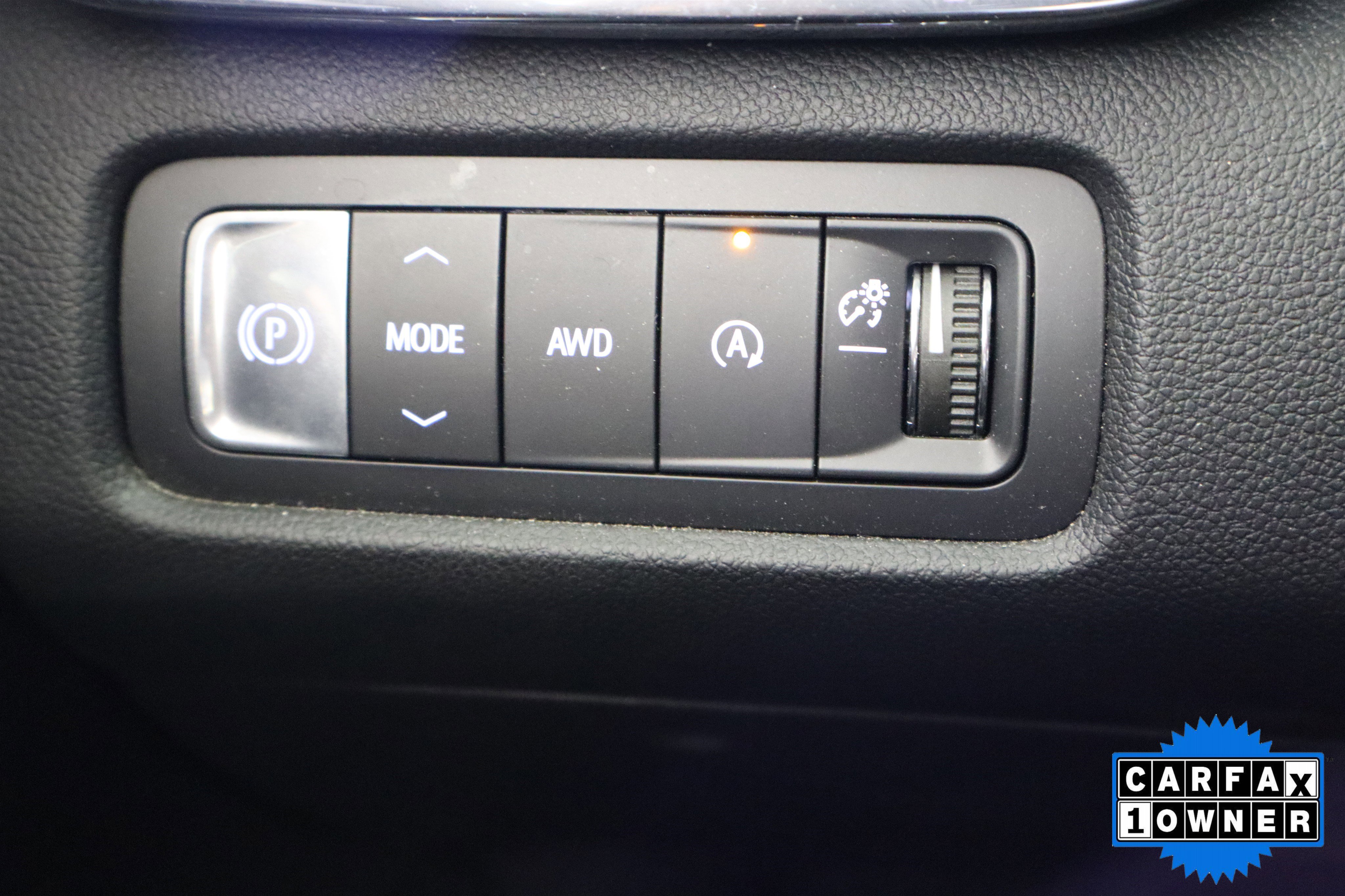 Used 2025 GMC Acadia Elevation AWD/4WD image 33