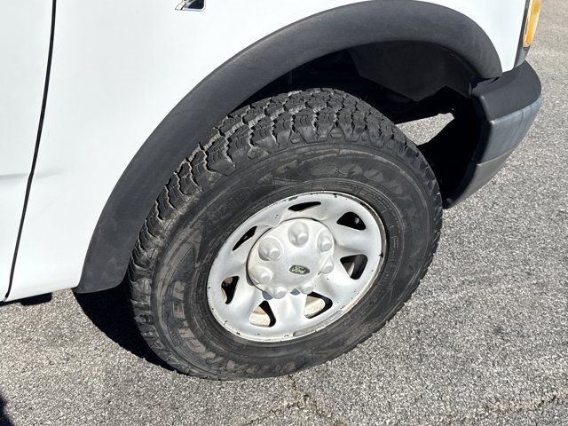 Used 2002 Ford F150 XL image 5