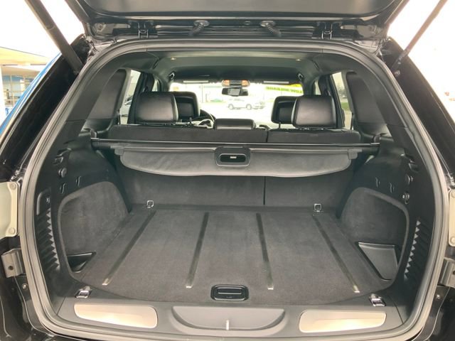 Used 2016 Jeep Grand Cherokee Limited AWD/4WD image 12