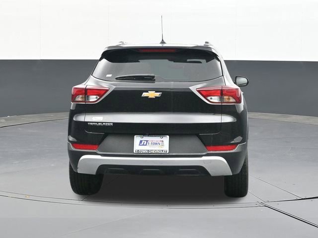 Used 2023 Chevrolet TrailBlazer LT w/ Convenience Package image 12