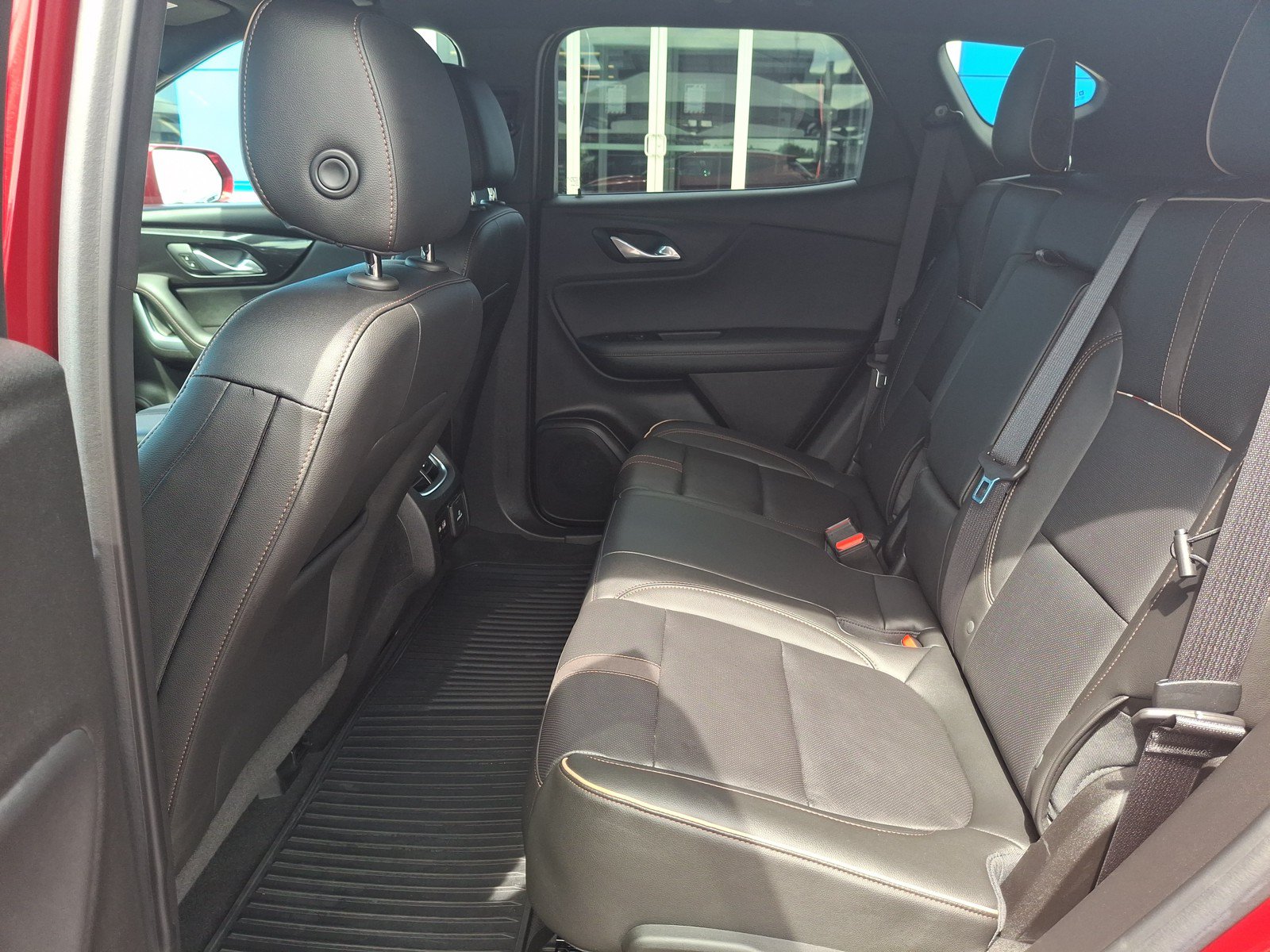 Certified 2020 Chevrolet Blazer Premier AWD/4WD image 11