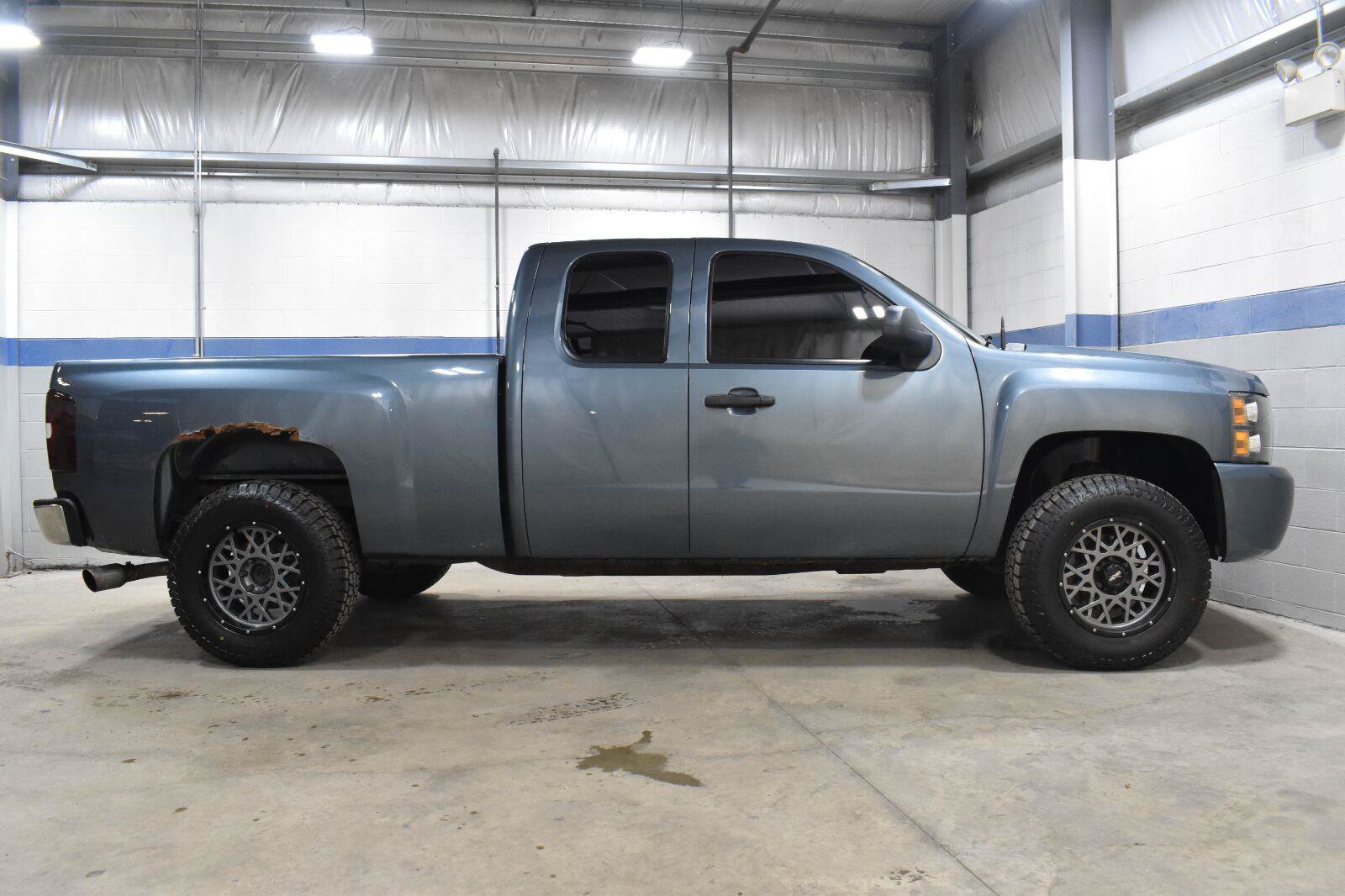 Used 2011 Chevrolet Silverado 1500 LS RWD image 19