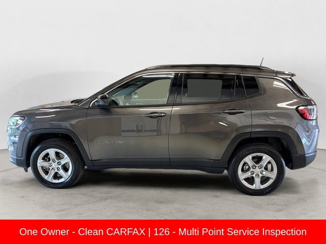 Used 2023 Jeep Compass Latitude w/ Sun and Sound Group AWD/4WD image 2