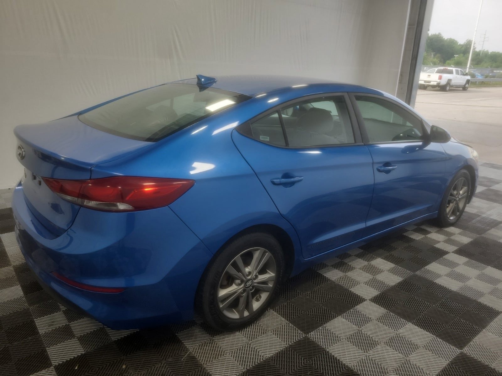 Used 2018 Hyundai Elantra SEL image 5