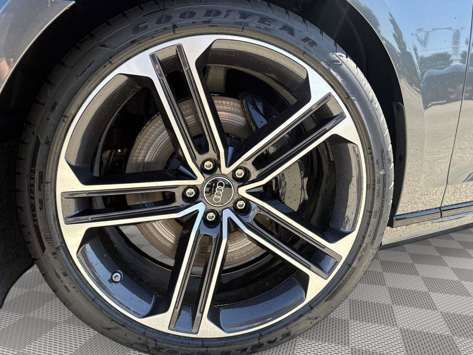 New 2026 Audi A8 L 3.0T AWD/4WD image 9