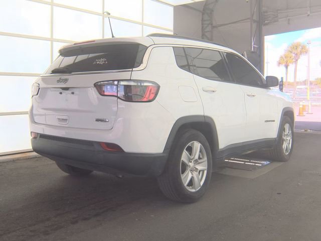 Used 2022 Jeep Compass Latitude image 6
