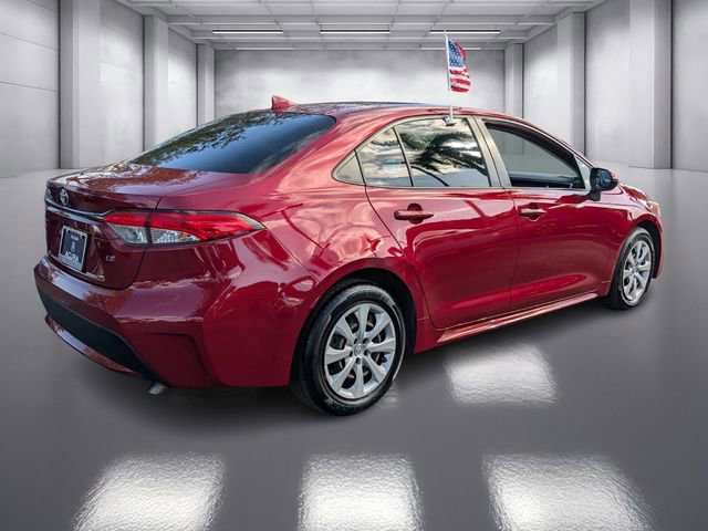 Used 2022 Toyota Corolla LE image 5