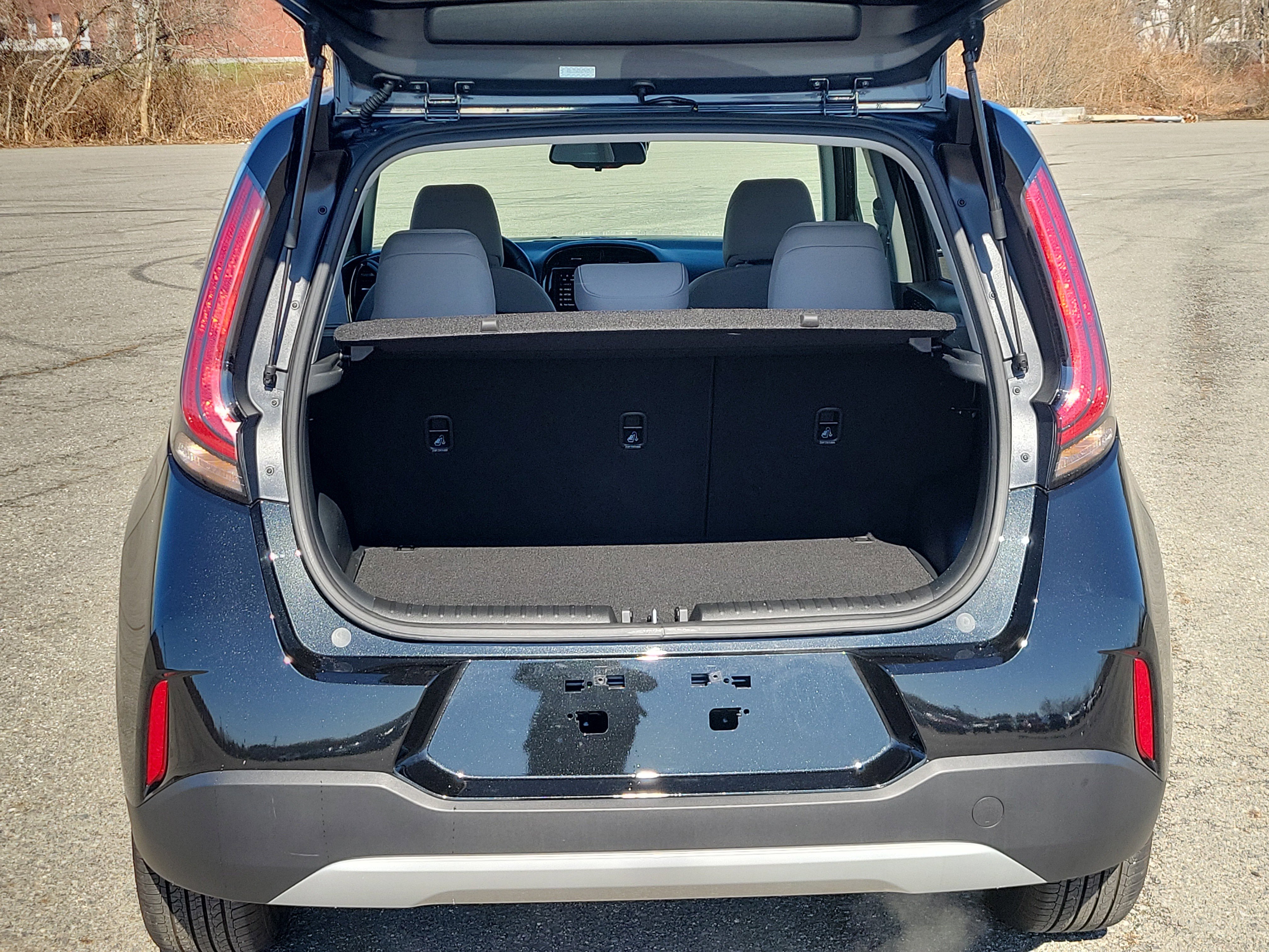 Used 2025 Kia Soul EX image 17