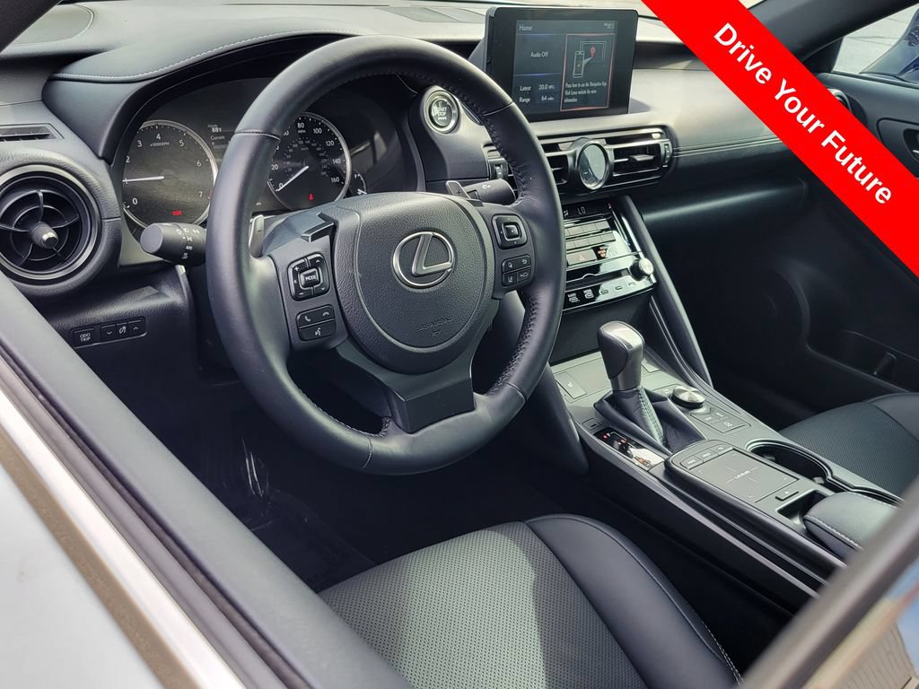 Used 2024 Lexus IS 350 F Sport RWD image 10
