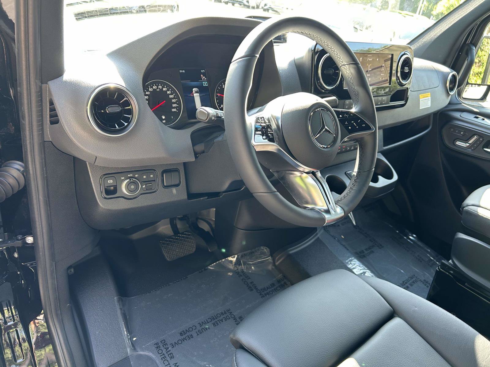 New 2026 Mercedes-Benz Sprinter 2500 image 23