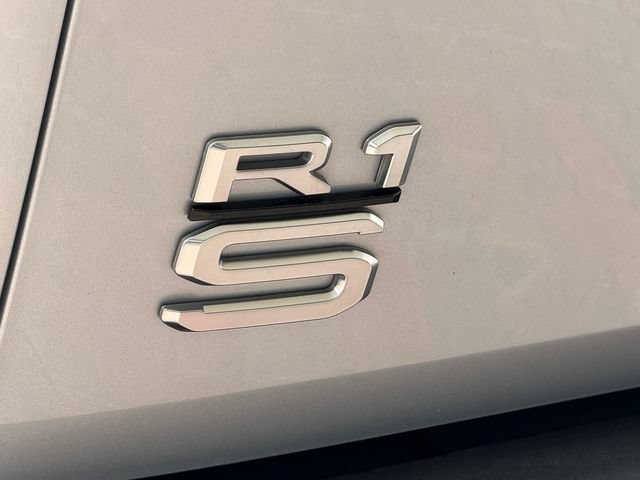 Used 2025 Rivian R1S Adventure AWD/4WD image 10