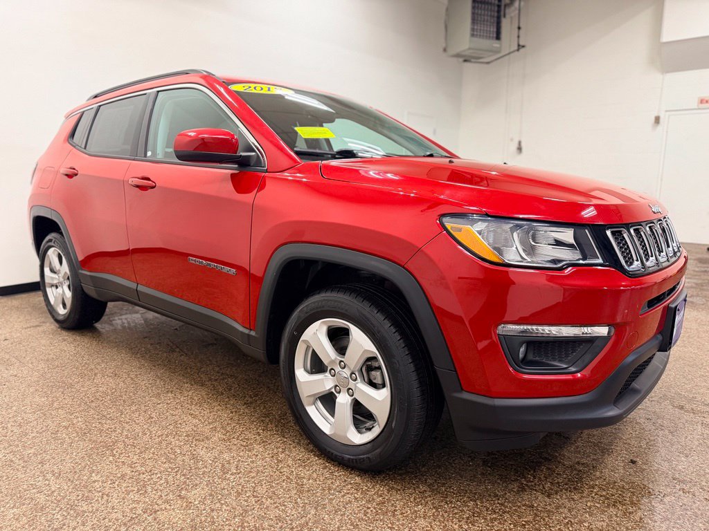 Used 2018 Jeep Compass Latitude w/ Popular Equipment Group AWD/4WD image 8