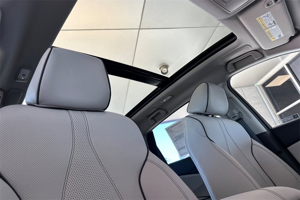New 2026 Acura RDX SH-AWD w/ Advance Package image 13