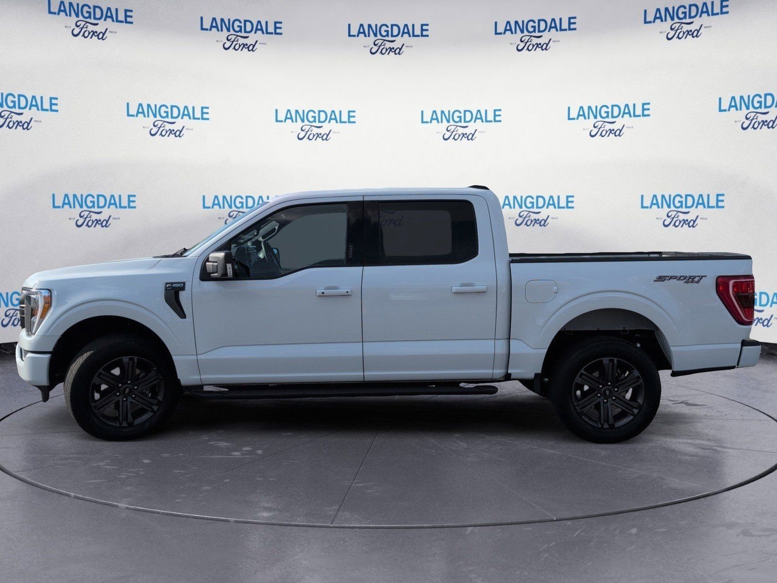 Used 2023 Ford F150 XLT w/ Equipment Group 302A High AWD/4WD image 10