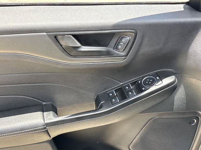 Certified 2025 Ford Escape Active FWD image 16