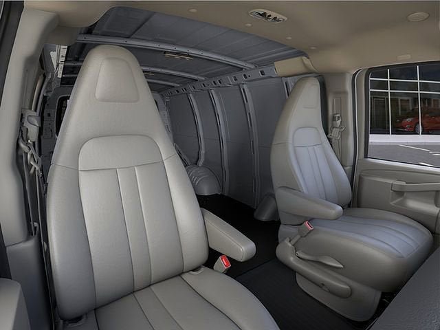 New 2024 GMC Savana 2500 w/ Driver Convenience Package RWD image 16