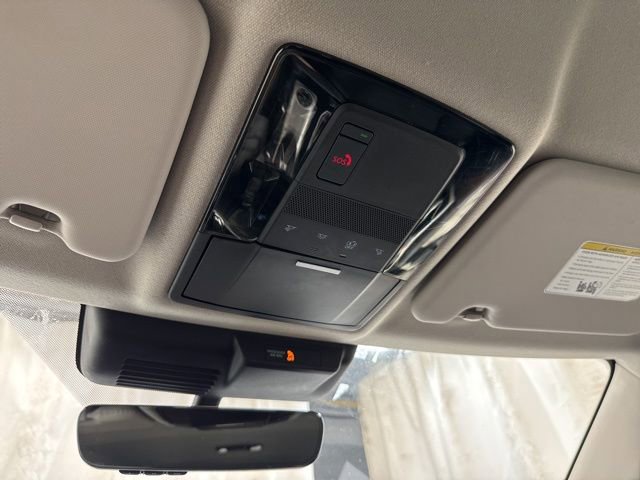 Used 2025 Mitsubishi Outlander SE AWD/4WD image 31