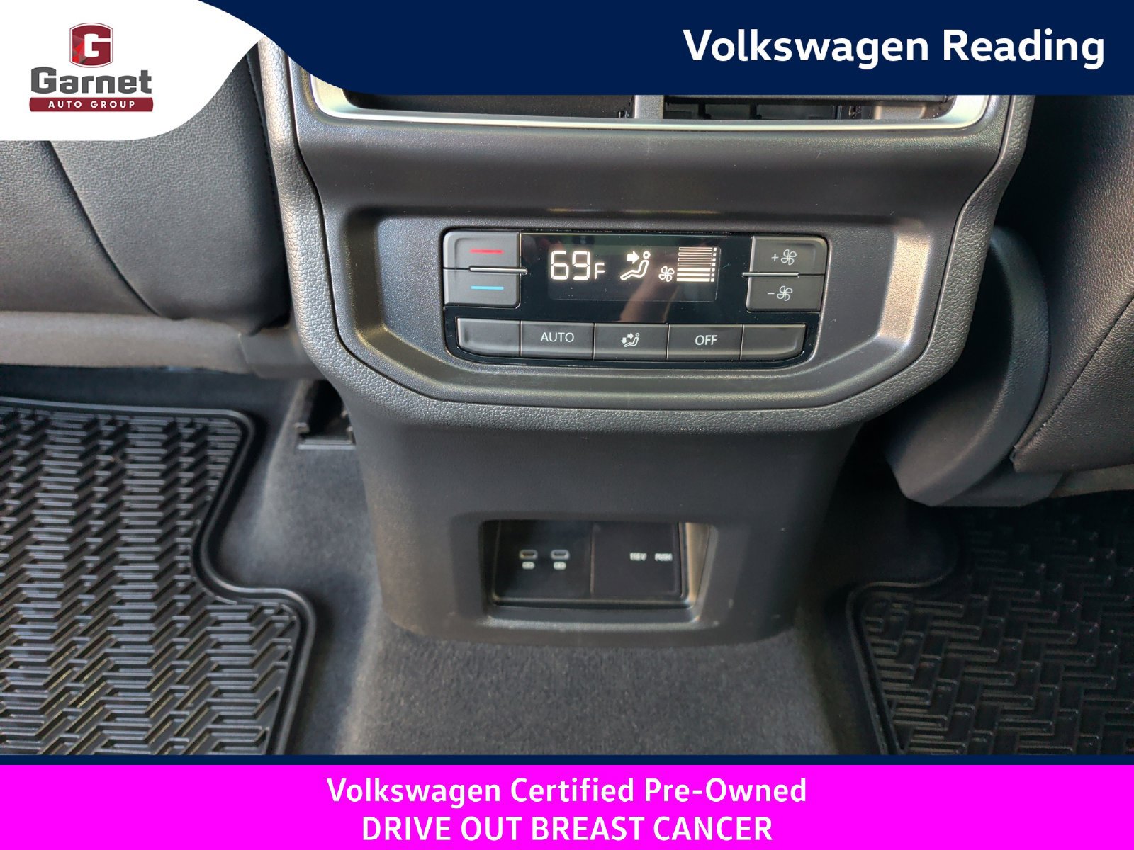 Certified 2025 Volkswagen Atlas Peak Edition SE AWD/4WD image 34