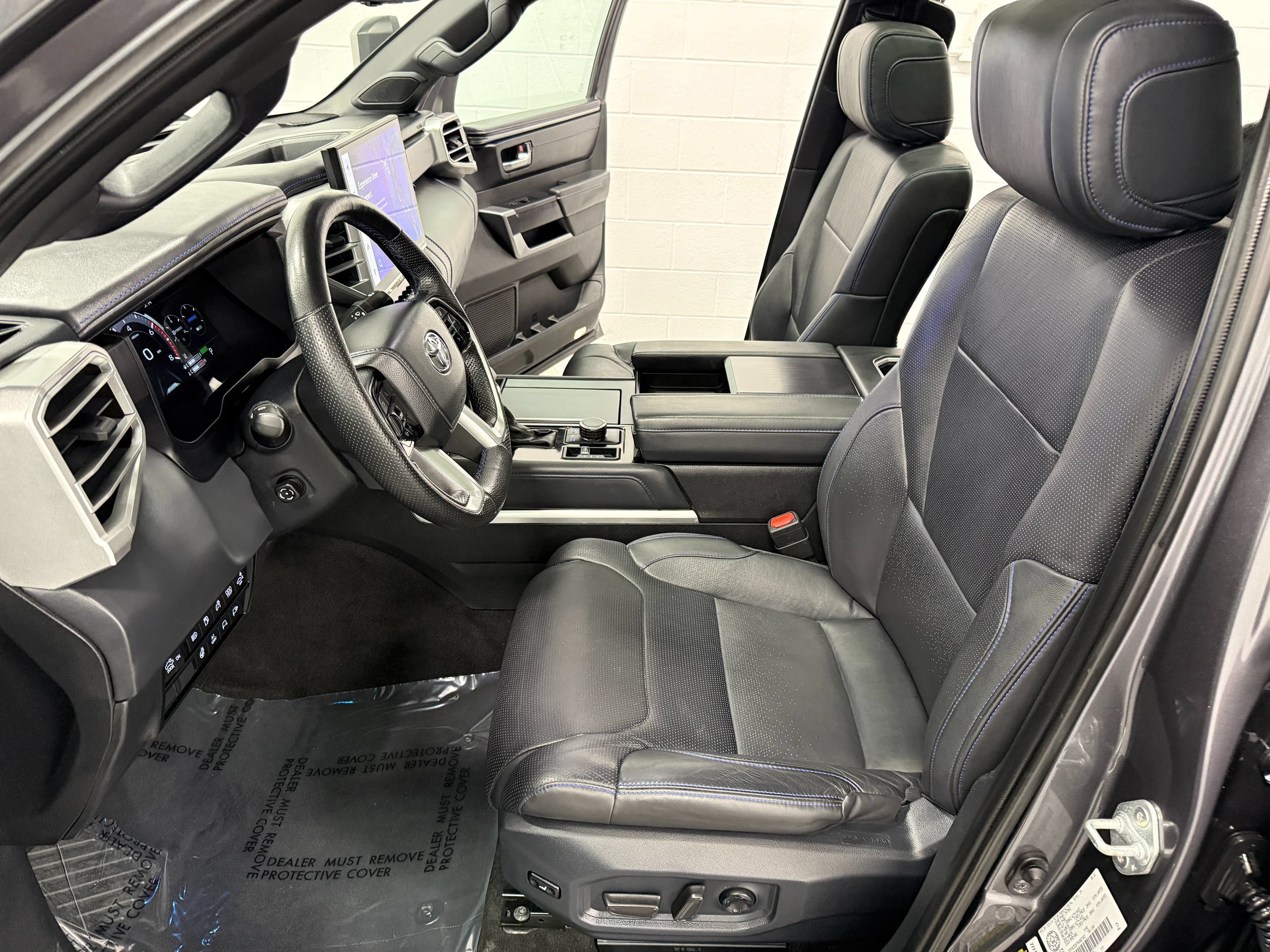 Used 2022 Toyota Tundra Platinum AWD/4WD image 12