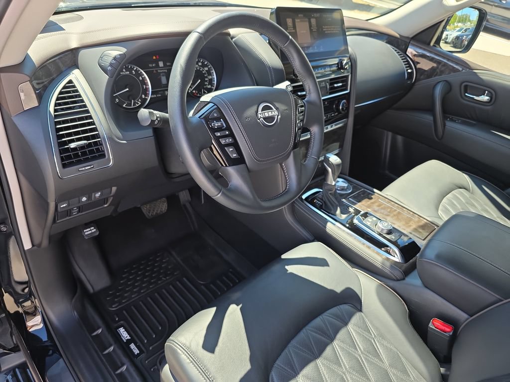 Used 2023 Nissan Armada Platinum w/ Captain's Chairs Package AWD/4WD image 9
